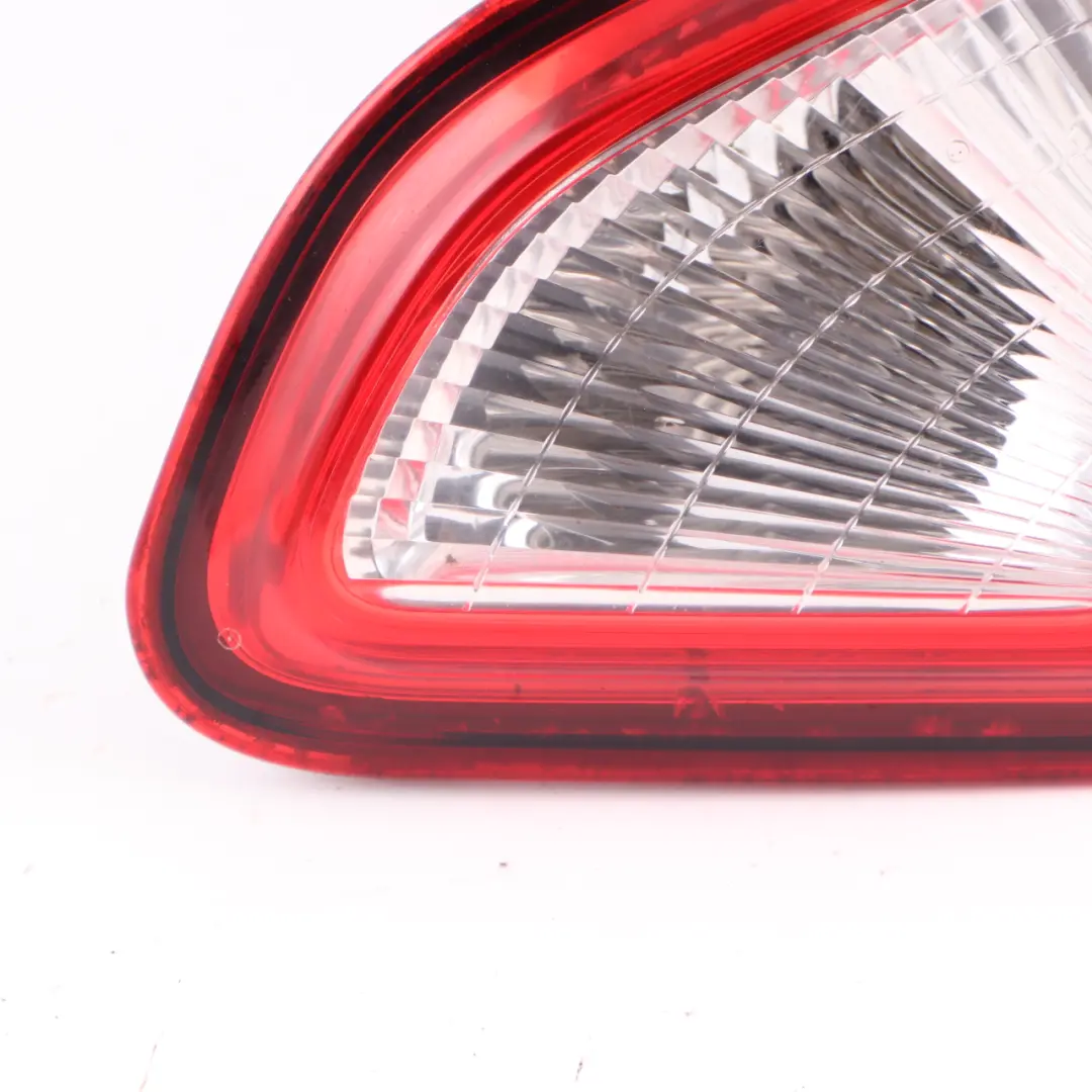 Quashqai J10 MK1 Rear Lamp Right O/S Tail Light Trunk Lid to Nissan with Part number B26550BR01A Nissan Quashqai J10 MK1 Rear Lamp Right O/S Tail Light Trunk Lid - SKU B26550BR01A - Part number B26550BR01A