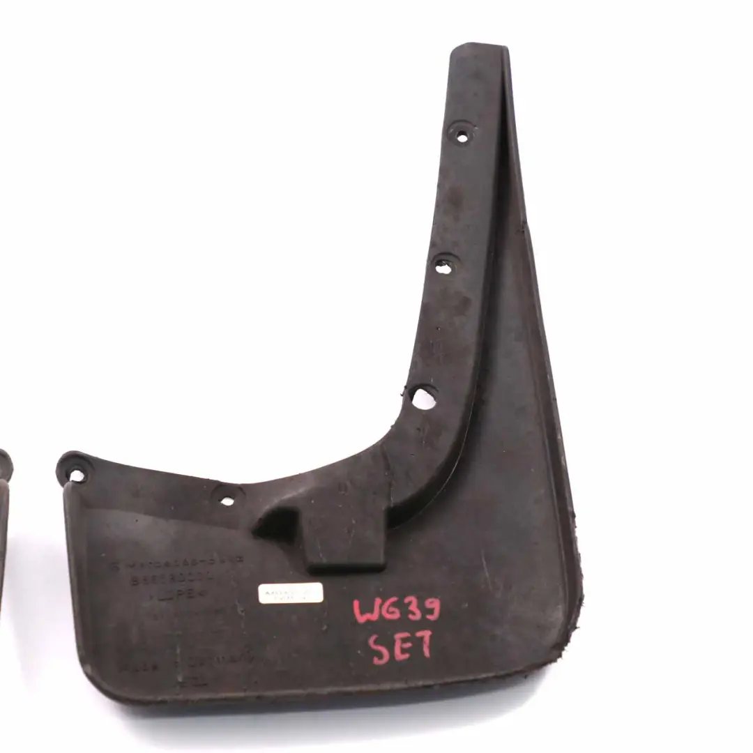 Schmutzfänger vorne links rechts Spritzschutz Set für Mercedes Vito W639 mit Teilenummer B66580000 Mercedes Vito W639 Schmutzfänger vorne links rechts Spritzschutz Set - SKU B66580000 - Teilenummer B66580000