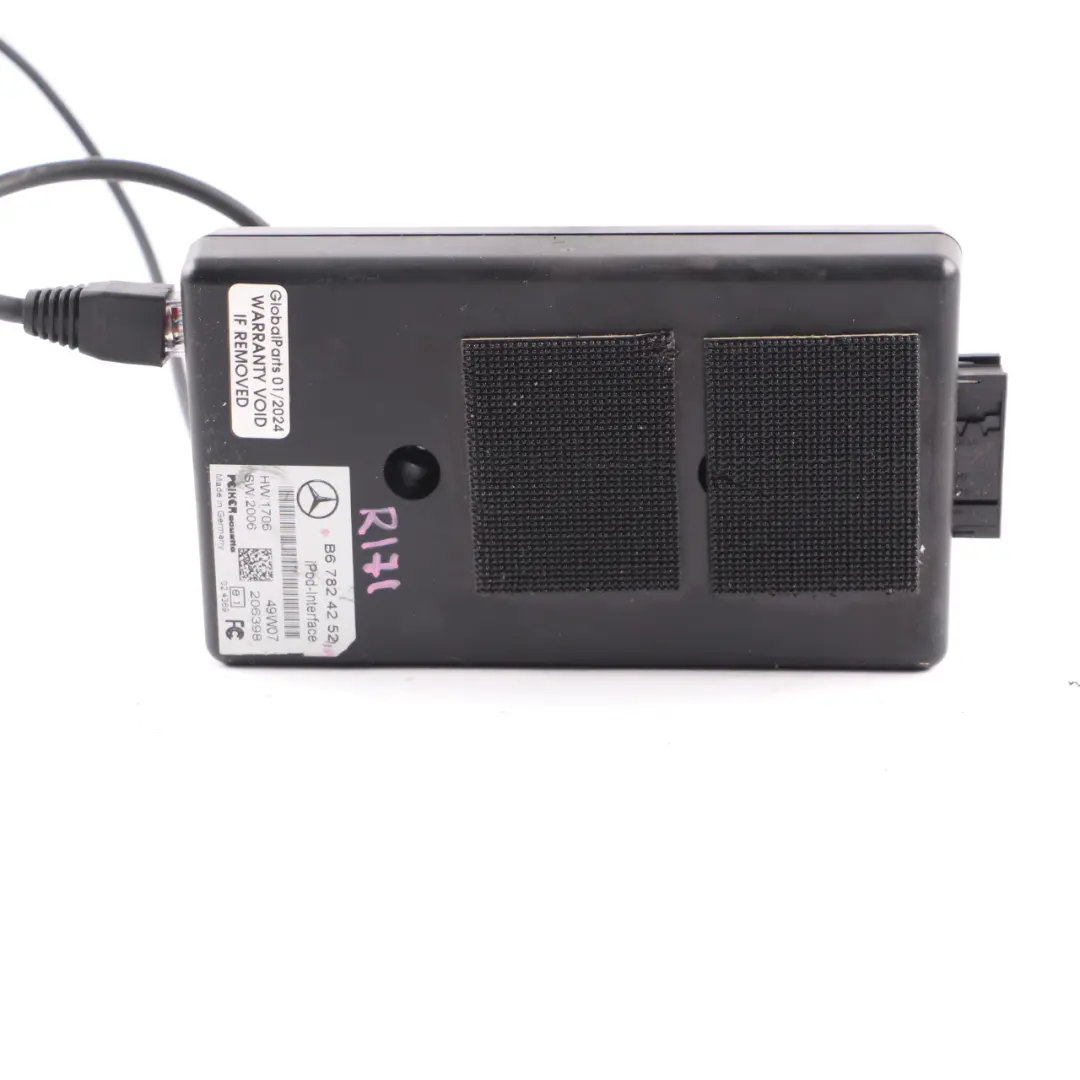 Mercede R171 Ipod Interface Multimedia Music Connection Module +Cable to with Part number B67824252 Mercede R171 Ipod Interface Multimedia Music Connection Module +Cable - SKU B67824252 - Part number B67824252