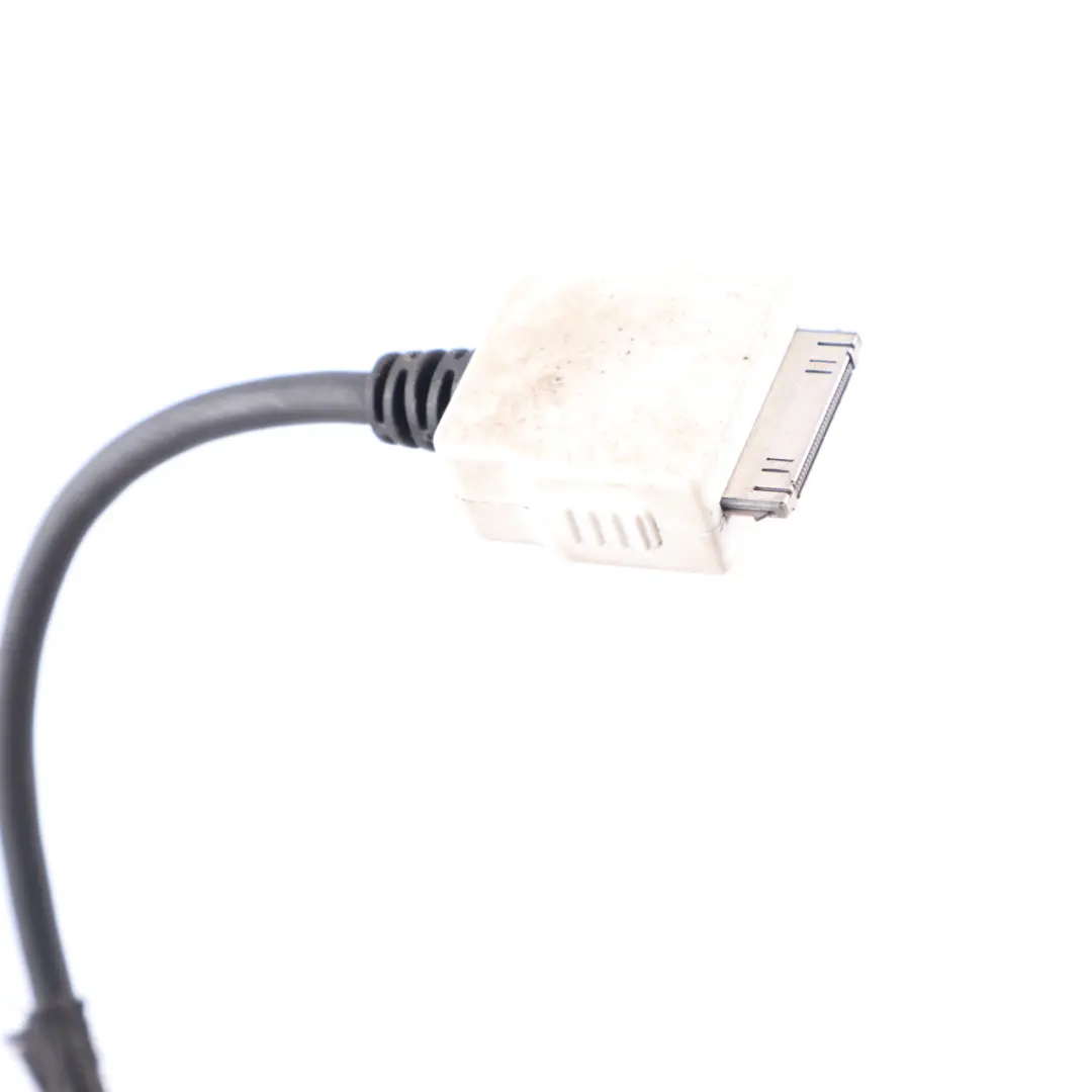 Mercede R171 Ipod Interface Multimedia Music Connection Module +Cable to with Part number B67824252 Mercede R171 Ipod Interface Multimedia Music Connection Module +Cable - SKU B67824252 - Part number B67824252