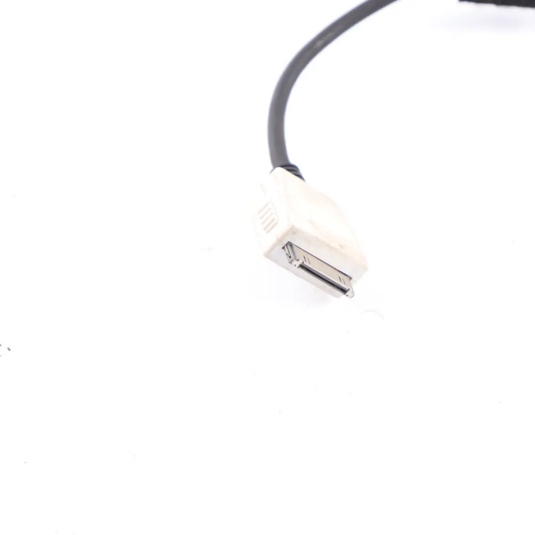 Mercede R171 Ipod Interface Multimedia Music Connection Module +Cable to with Part number B67824252 Mercede R171 Ipod Interface Multimedia Music Connection Module +Cable - SKU B67824252 - Part number B67824252