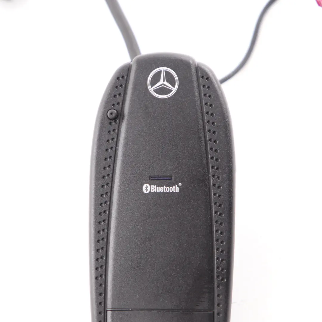 Bluetooth Adapter Mobile Phone Control Unit Module to Mercedes W212 with Part number B67880000 Mercedes W212 Bluetooth Adapter Mobile Phone Control Unit Module - SKU B67880000 - Part number B67880000