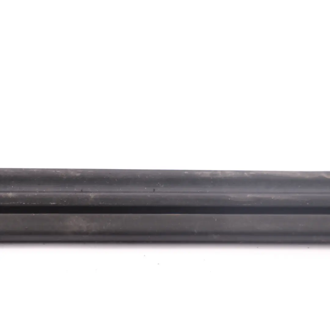 Window Guide Rail Front Left Door N/S Gasket Sealing to Ford Transit Custom with Part number BK21-V21511-BA Ford Transit Custom Window Guide Rail Front Left Door N/S Gasket Sealing - SKU BK21-V21511-BA - Part number BK21-V21511-BA