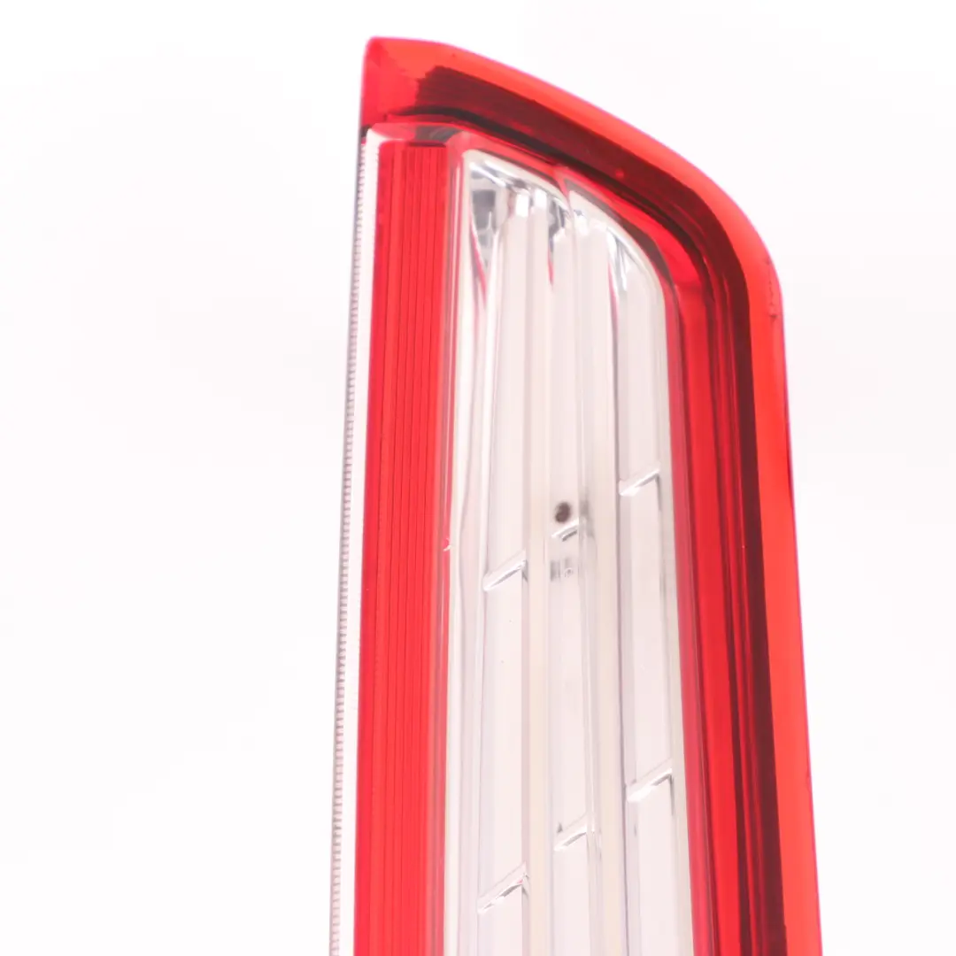 Lampa Tylna Tył Prawa do Ford Transit o numerze BK2113404AG Ford Transit Lampa Tylna Tył Prawa - SKU BK2113404AG - Numer Części BK2113404AG