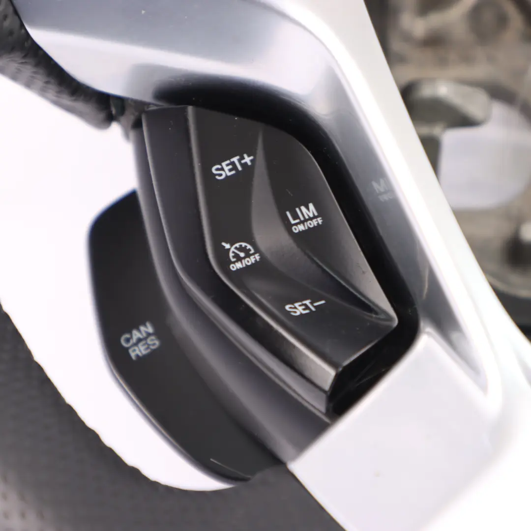 Ford Transit Custom NEW Schwarzes Lederlenkrad Multifunktion - SKU BK213600DD-1 - Teilenummer BK213600DD