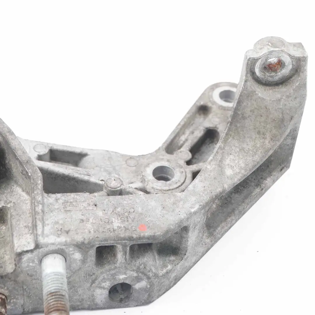 MK8 2.2 TDCI Supporto cambio Staffa di montaggio per Ford Transit Custom con numero di parte BK217M125AC Ford Transit Custom MK8 2.2 TDCI Supporto cambio Staffa di montaggio - SKU BK217M125AC - Numero di parte BK217M125AC