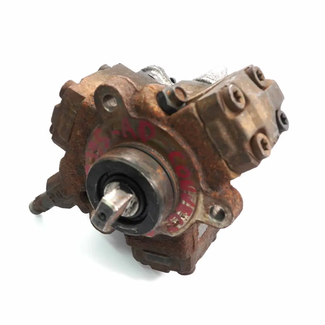 Einspritzdüse Kraftstoffpumpe BK2Q-98395-AD für Ford Transit MK7 2.2 TDCi Diesel mit Teilenummer BK2Q98395AD Ford Transit MK7 2.2 TDCi Diesel Einspritzdüse Kraftstoffpumpe BK2Q-98395-AD - SKU BK2Q98395AD - Teilenummer BK2Q98395AD