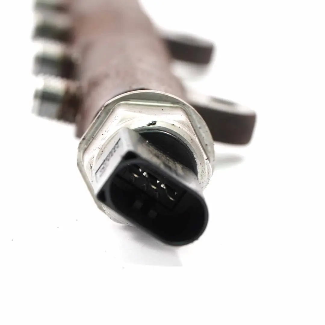 Injector Rail Line to Ford Transit Mk7 2.2 TDCi Diesel Fuel with Part number BK2Q9D280AB Ford Transit Mk7 2.2 TDCi Diesel Fuel Injector Rail Line - SKU BK2Q9D280AB - Part number BK2Q9D280AB