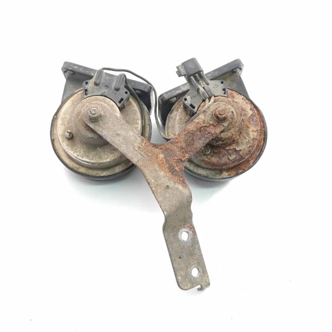 MK8 Horn Signal Fanfare Siren Pitch to Ford Transit Custom with Part number BK2T13A803AB Ford Transit Custom MK8 Horn Signal Fanfare Siren Pitch - SKU BK2T13A803AB - Part number BK2T13A803AB