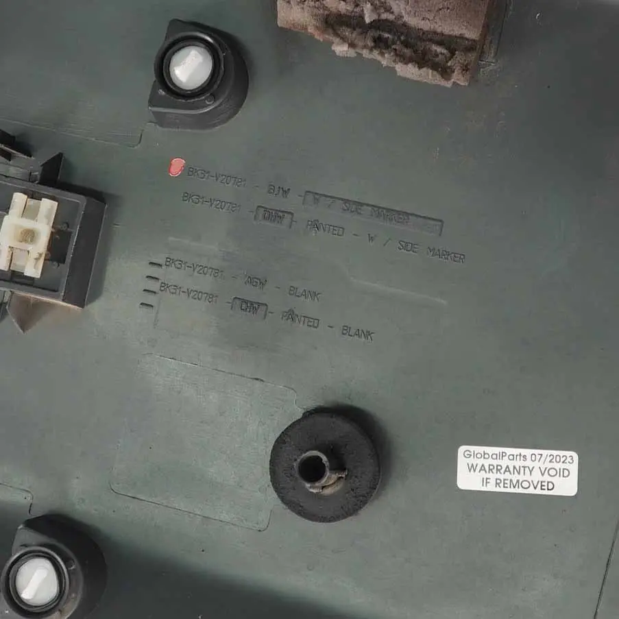 Zierleiste Tür vorne links Zierleiste Verkleidung für Ford Transit 8 mit Teilenummer BK31-V20781-AGW Ford Transit 8 Zierleiste Tür vorne links Zierleiste Verkleidung - SKU BK31-V20781-AGW - Teilenummer BK31-V20781-AGW