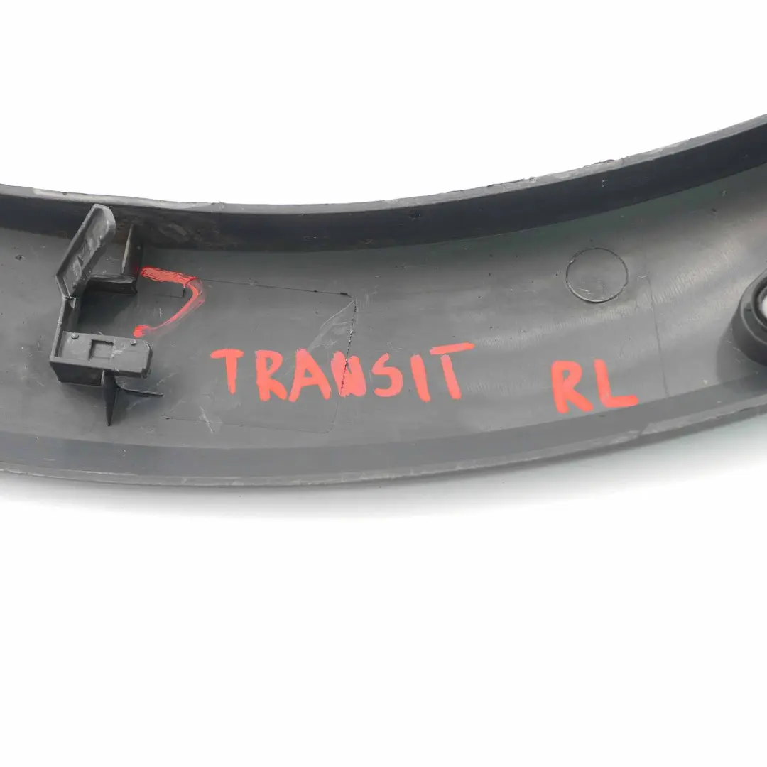 Mk8 enjoliveur de passage de roue avant gauche pour Ford Transit à propos du numéro de pièce BK31-V280K97-AHW Ford Transit Mk8 enjoliveur de passage de roue avant gauche - SKU BK31-V280K97-AHW - Numéro de pièce BK31-V280K97-AHW