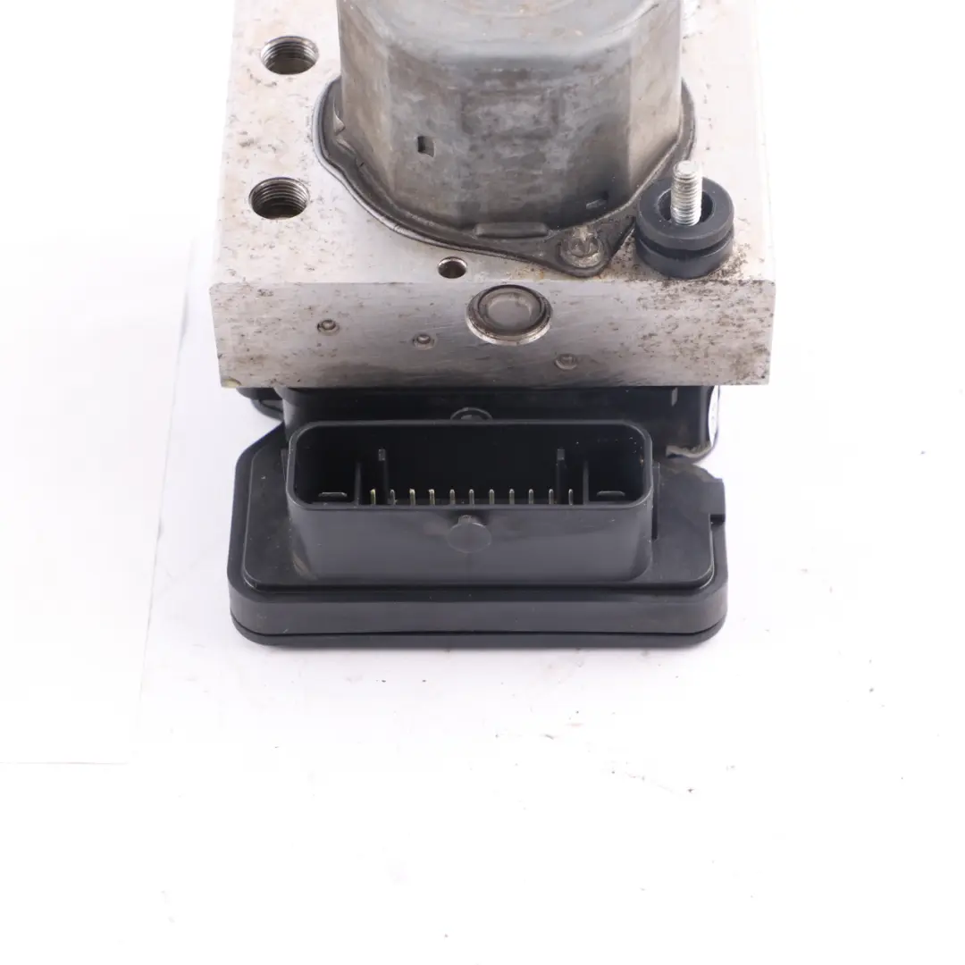 Mk8 2.2 Tdci Pompa ABS Sterownik do Ford Transit o numerze BK312C405CD Ford Transit Mk8 2.2 Tdci Pompa ABS Sterownik - SKU BK312C405CD - Numer Części BK312C405CD