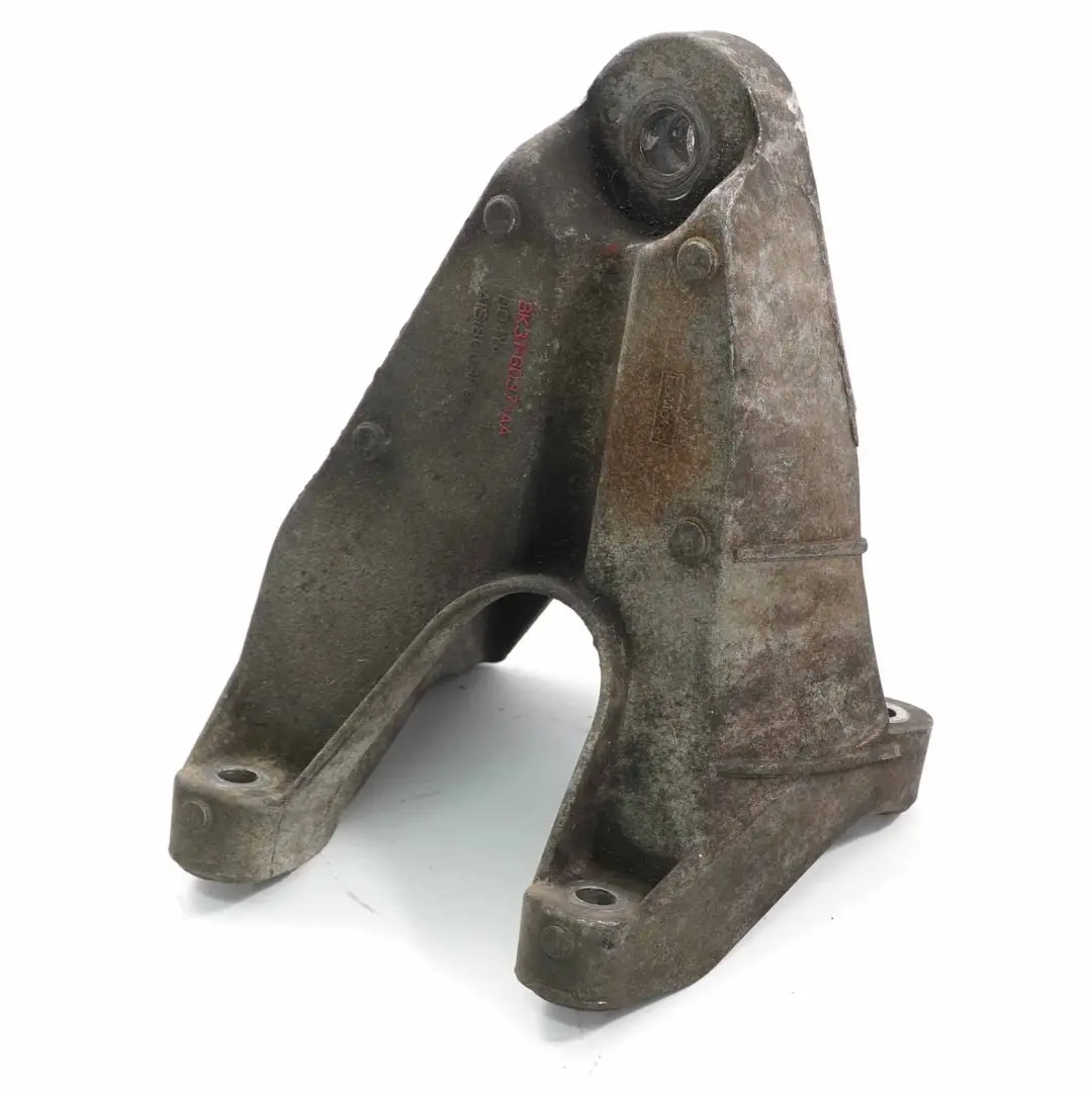 Supporto motore Ford Transit Mk7 2.2 TDCi staffa per con numero di parte BK316037AA Supporto motore Ford Transit Mk7 2.2 TDCi staffa - SKU BK316037AA - Numero di parte BK316037AA