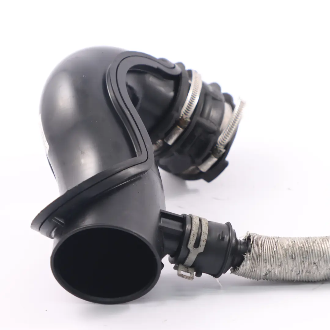 Tuyau d'admission Turbo d'air BK31-9C623-BC pour Ford Transit MK7 2.2 TDCi à propos du numéro de pièce BK319C623BC Ford Transit MK7 2.2 TDCi Tuyau d'admission Turbo d'air BK31-9C623-BC - SKU BK319C623BC - Numéro de pièce BK319C623BC