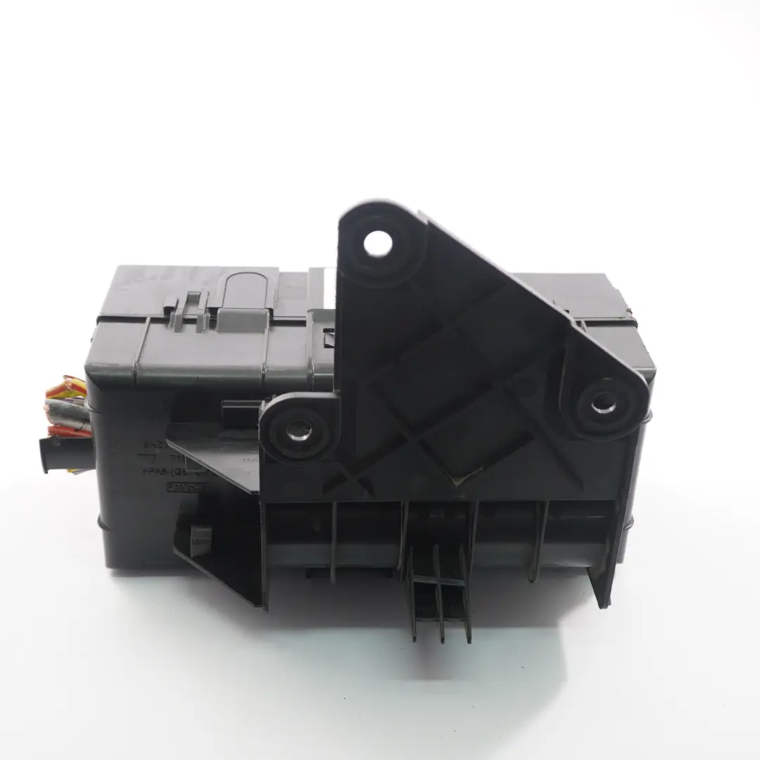 Mk8 Sicherungskasten Stromverteilung Verteilerrelais für Ford Transit mit Teilenummer BK3T-14401-EWD Ford Transit Mk8 Sicherungskasten Stromverteilung Verteilerrelais - SKU BK3T-14401-EWD - Teilenummer BK3T-14401-EWD