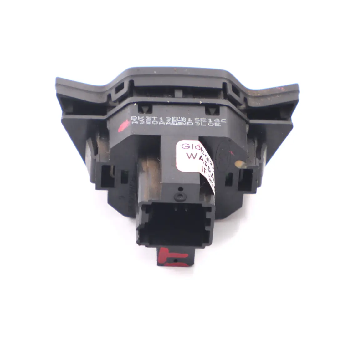 Ford Transit Mk8 Bouton d'interrupteur verrouillage feux détresse - SKU BK3T1315E14C - Numéro de pièce BK3T1315E14C