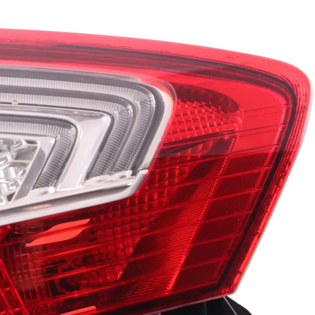 Ford Mondeo MK4 Rear Light Trunk Tailgate Left N/S Tail Lamp BS71-13A603-AE - SKU BS7113A603AE - Part number BS7113A603AE