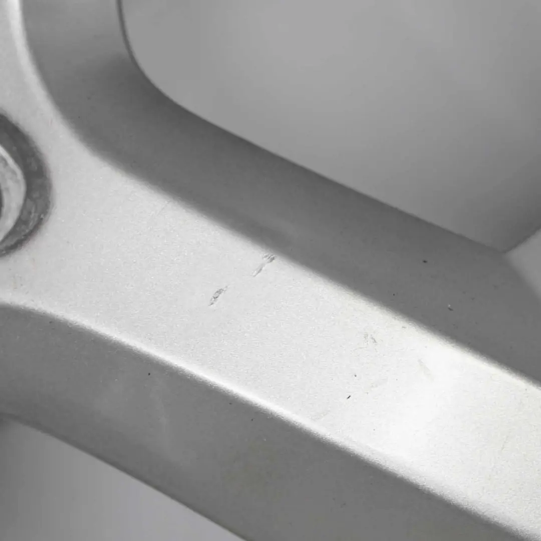 Felga Aluminiowa 17" 7J do Opel Zafira Astra o numerze BTGK5 Opel Zafira Astra Felga Aluminiowa 17" 7J - SKU BTGK5-1 - Numer Części BTGK5