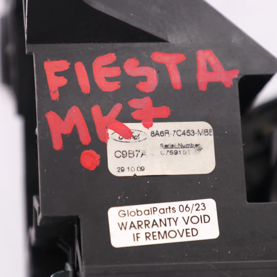 Gruppo leva selettore cambio manuale per Ford Fiesta MK7 con numero di parte C9B7A Ford Fiesta MK7 Gruppo leva selettore cambio manuale - SKU C9B7A - Numero di parte C9B7A
