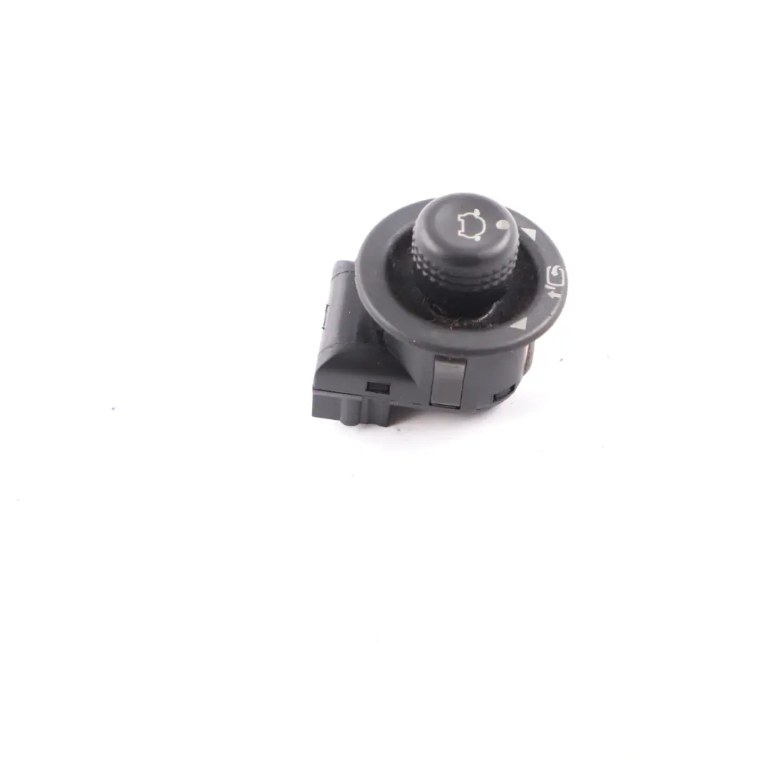 Interruttore specchietto retrovisore Ford Fiesta MK7 Collegare 93BG17B676BB per con numero di parte CA6T17B676BA Interruttore specchietto retrovisore Ford Fiesta MK7 Collegare 93BG17B676BB - SKU CA6T17B676BA - Numero di parte CA6T17B676BA