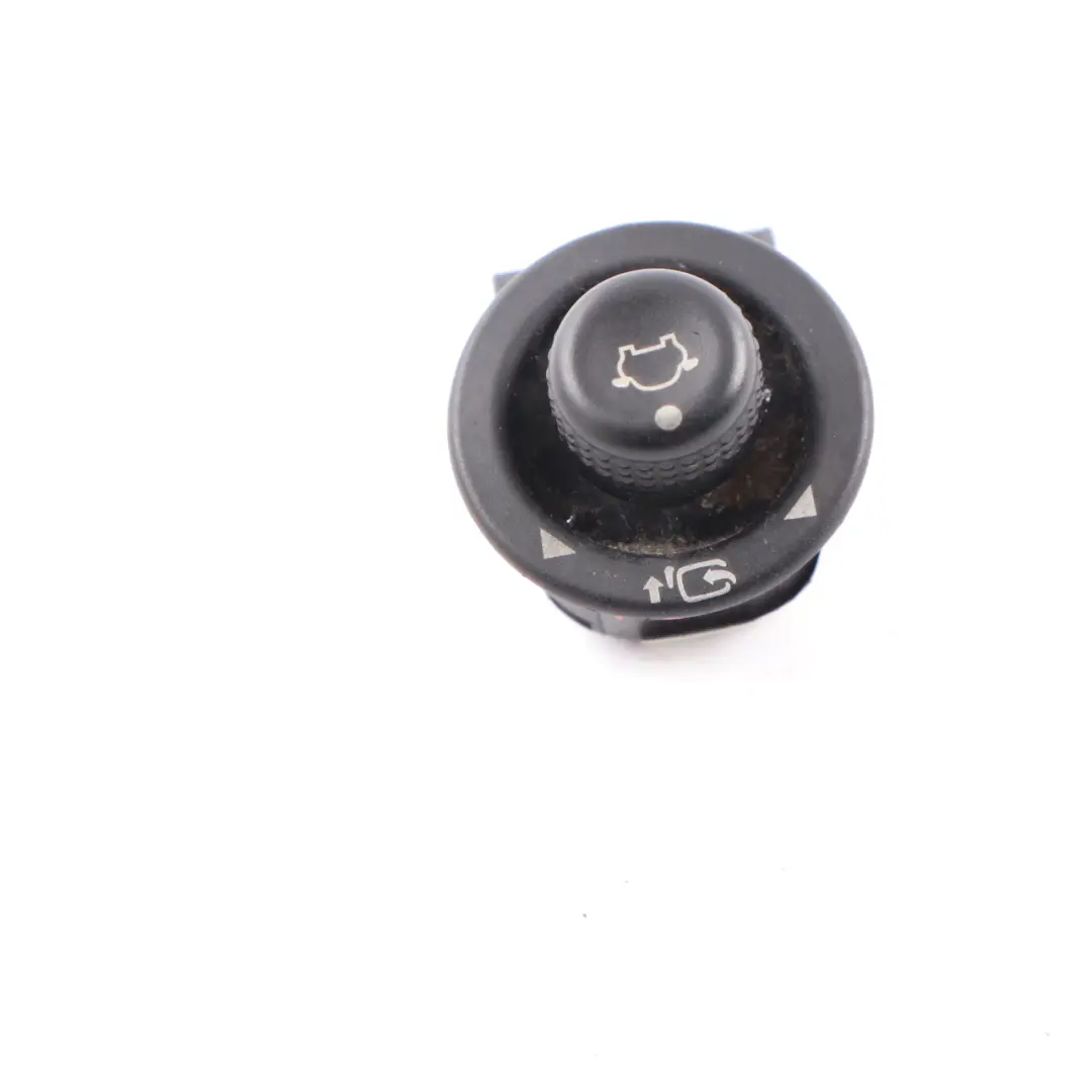 Interruptor Espejo Retrovisor Ford Fiesta Conectar Control Botón 93BG17B676BB para con número de pieza CA6T17B676BA Interruptor Espejo Retrovisor Ford Fiesta Conectar Control Botón 93BG17B676BB - SKU CA6T17B676BA - Número de pieza CA6T17B676BA