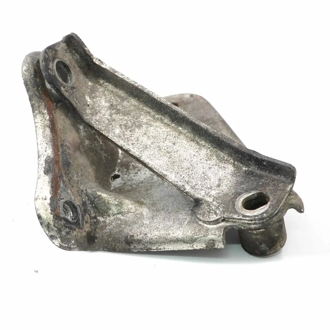 Łapa Silnika 6C116037AA do Ford Transit MK7 2.2 TDCi o numerze CC115K291CA Ford Transit MK7 2.2 TDCi Łapa Silnika 6C116037AA - SKU CC115K291CA - Numer Części CC115K291CA