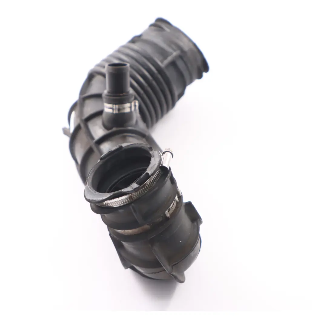 Tuyau d'admission d'air pour Ford Transit MK7 2.2 TDCI Diesel à propos du numéro de pièce CC119C623BE Ford Transit MK7 2.2 TDCI Diesel Tuyau d'admission d'air - SKU CC119C623BE - Numéro de pièce CC119C623BE