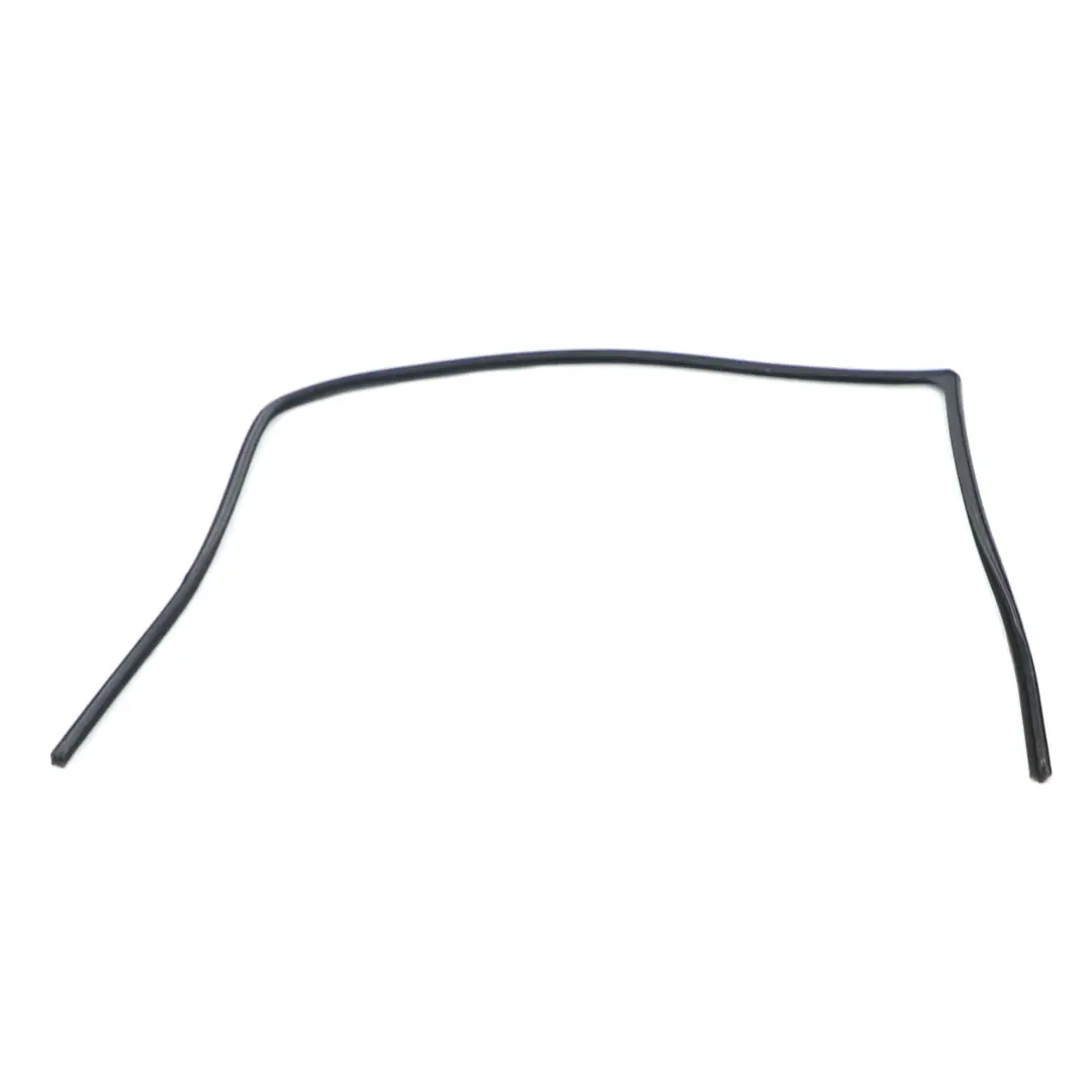 Window Gasket Seal Door Front Right O/S Guide to Land Rover Freelander 2 with Part number CFE500260 Land Rover Freelander 2 Window Gasket Seal Door Front Right O/S Guide - SKU CFE500260 - Part number CFE500260