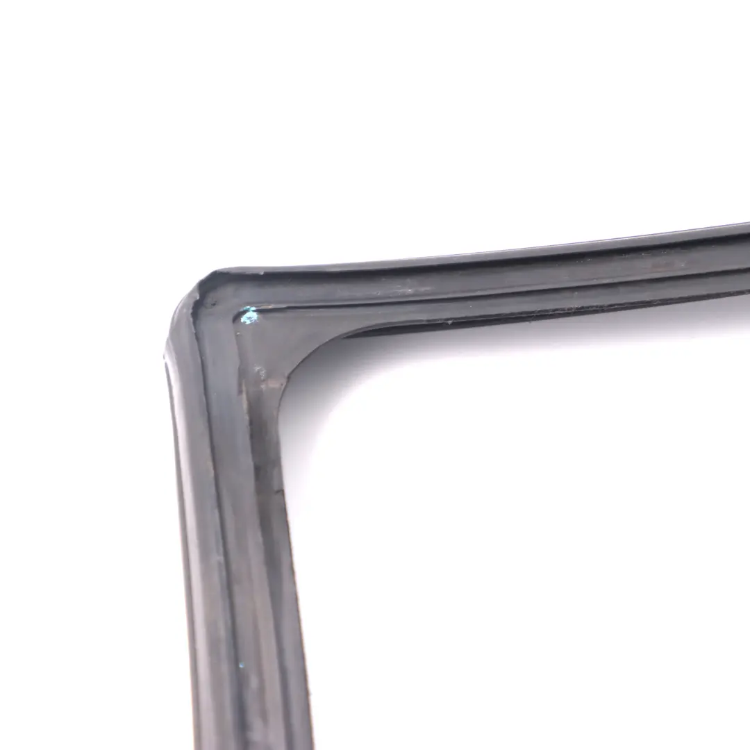 Land Rover Freelander 2 Fenster Dichtung Tür vorne links Führung - SKU CFE500270 - Teilenummer CFE500270