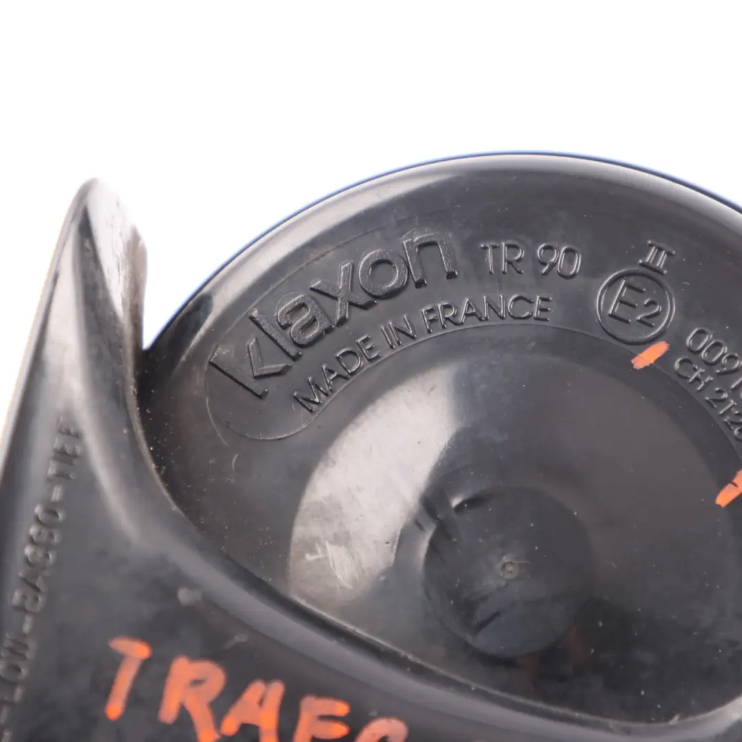 Horn Signal Fanfare Low Tone Pitch Siren to Renault Trafic 2 with Part number CH2126 Renault Trafic 2 Horn Signal Fanfare Low Tone Pitch Siren - SKU CH2126 - Part number CH2126