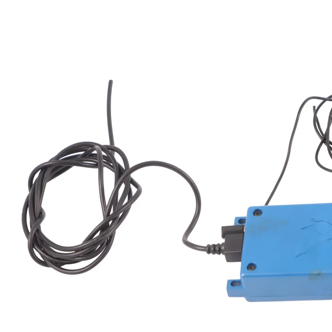 Parrot CK3100L Bluebox Bluetooth Connection Modulo unità di controllo pour à propos du numéro de pièce CK3100L-1 Parrot CK3100L Bluebox Bluetooth Connection Modulo unità di controllo - SKU CK3100L-1 - Numéro de pièce CK3100L-1