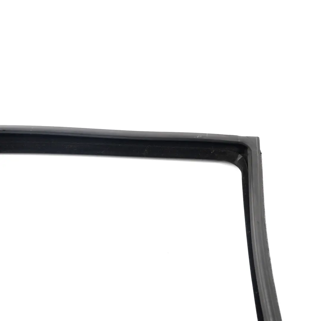 Ford Transit Connect Joint d'Étanchéité Vitre Porte Avant Gauche - SKU DT11-V21511-AM - Numéro de pièce DT11-V21511-AM