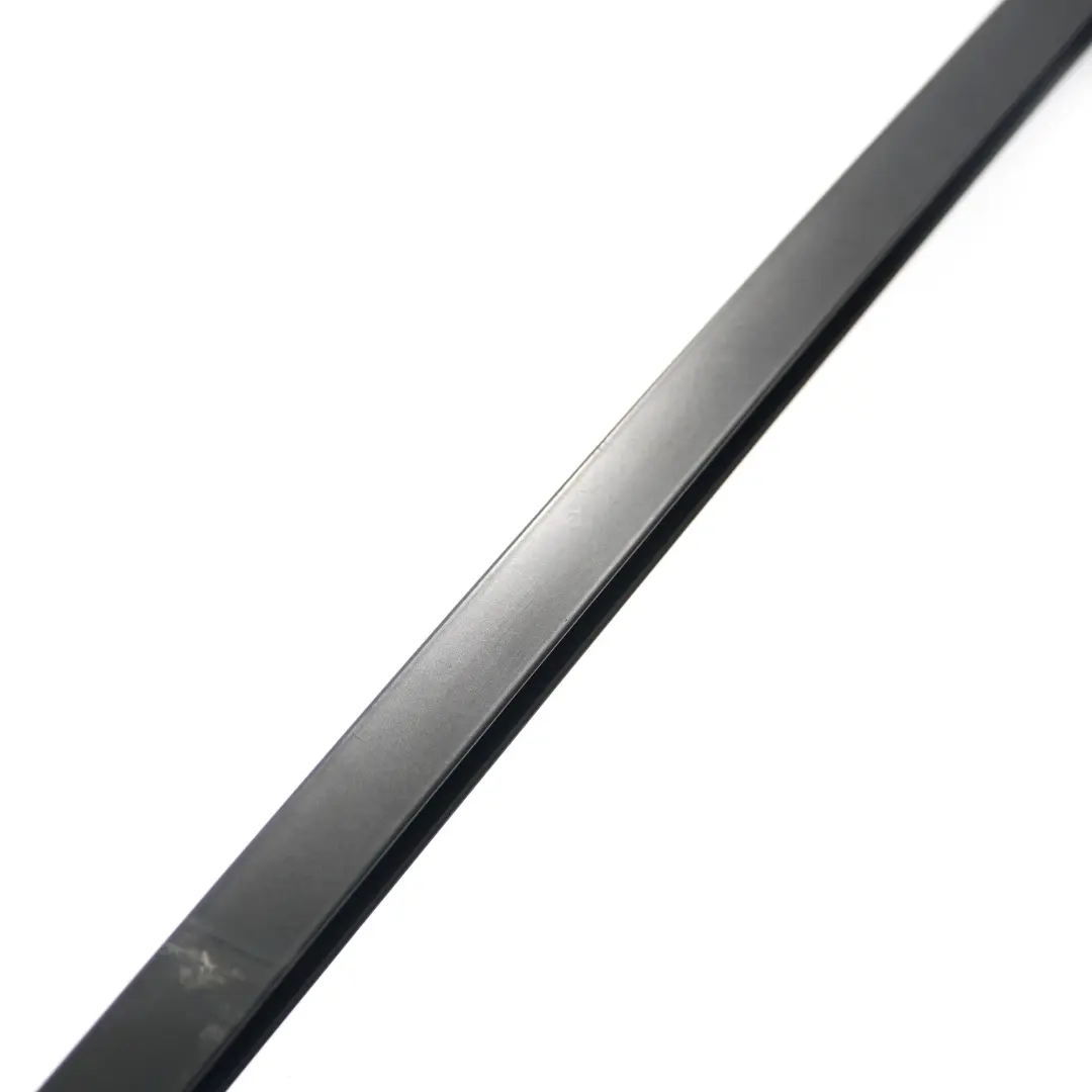 Ford Transit Connect Fensterführungs schiene vorne links Tür - SKU DT11-V22299-AH - Teilenummer DT11-V22299-AH