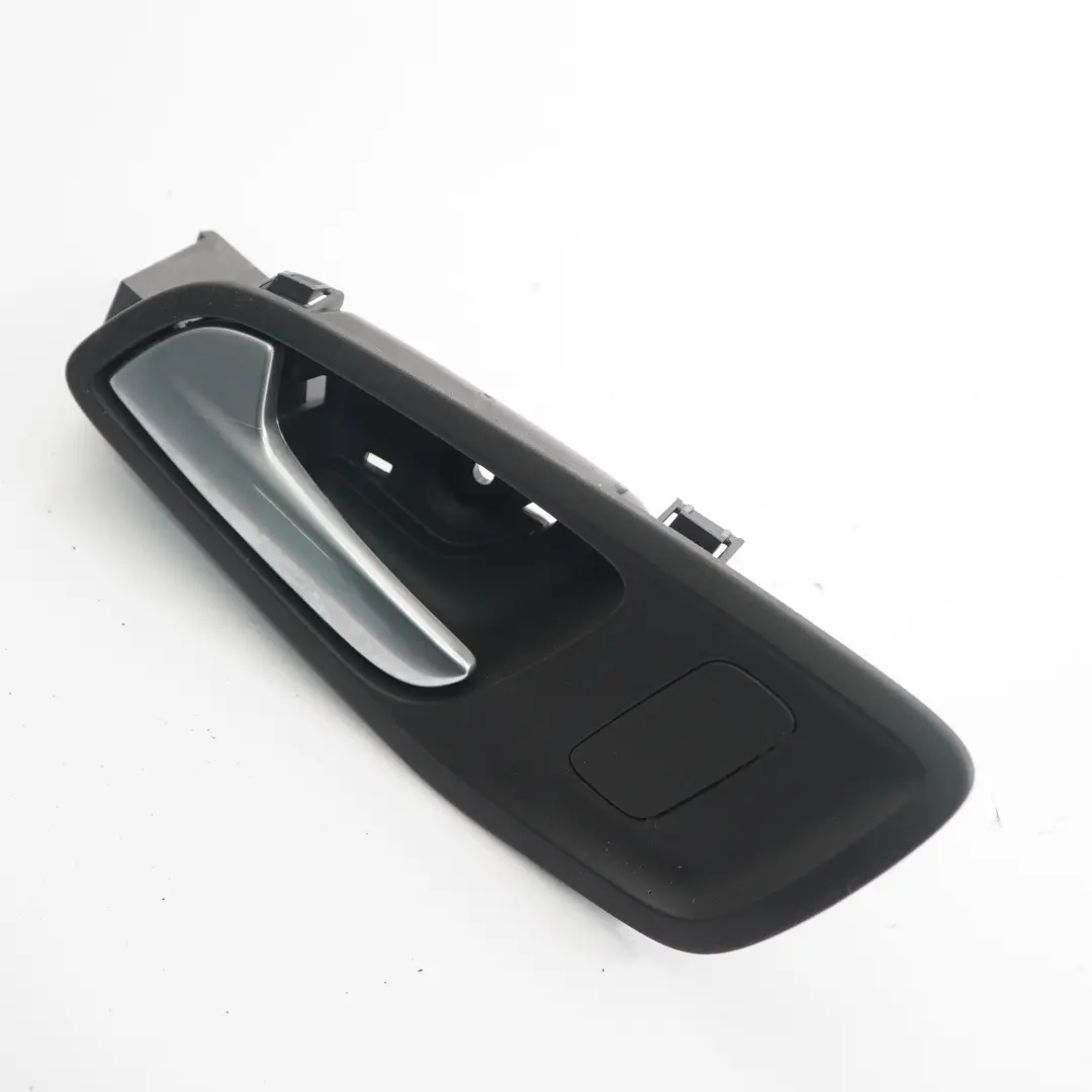 Klamka Wewnętrzna Lewy Przód do Ford Transit Connect o numerze DT11-V22601-BC Ford Transit Connect Klamka Wewnętrzna Lewy Przód - SKU DT11-V22601-BC - Numer Części DT11-V22601-BC