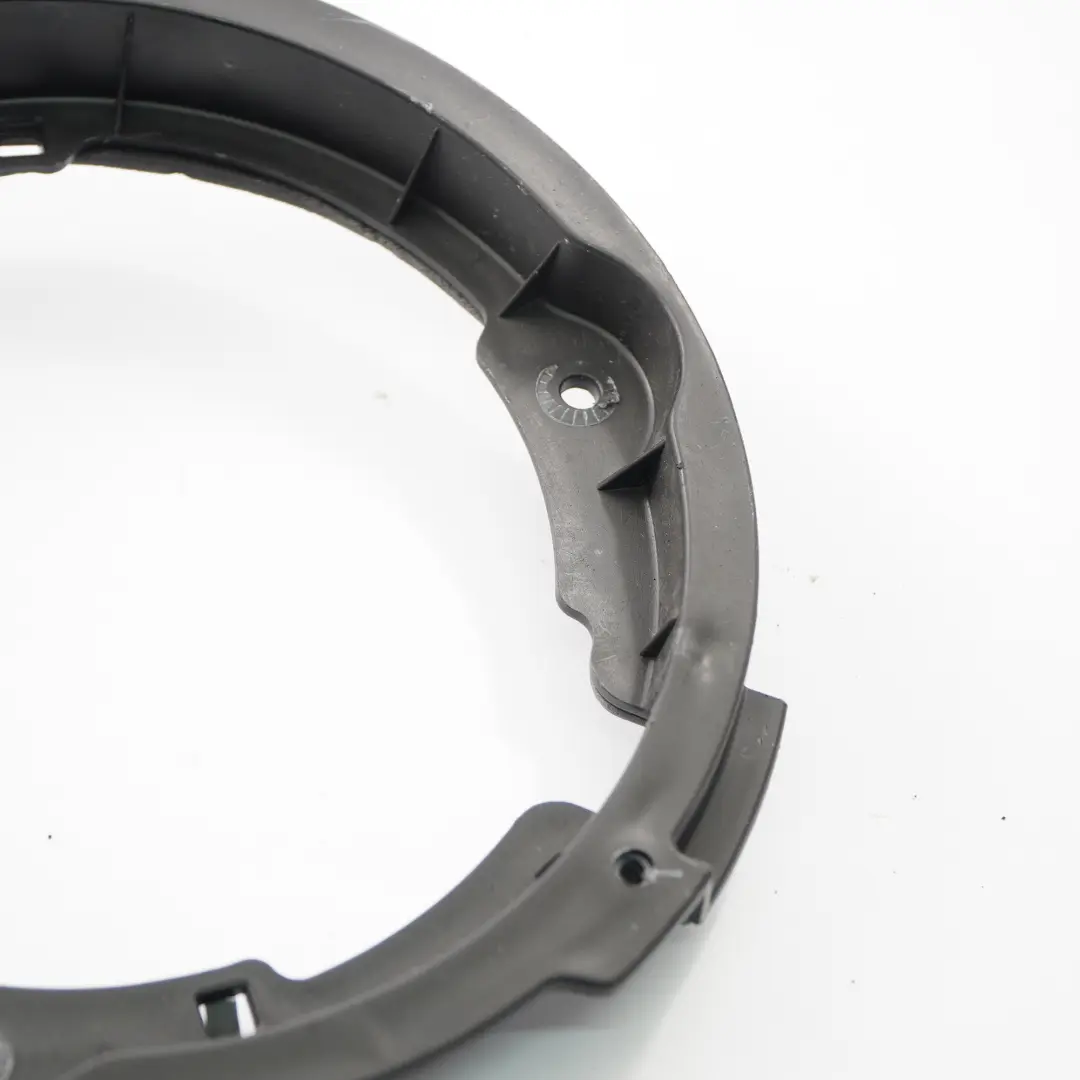 Ford Transit Connect staffa altoparlante porta anteriore sinistra - SKU DT1118K897AC - Numero di parte DT1118K897AC