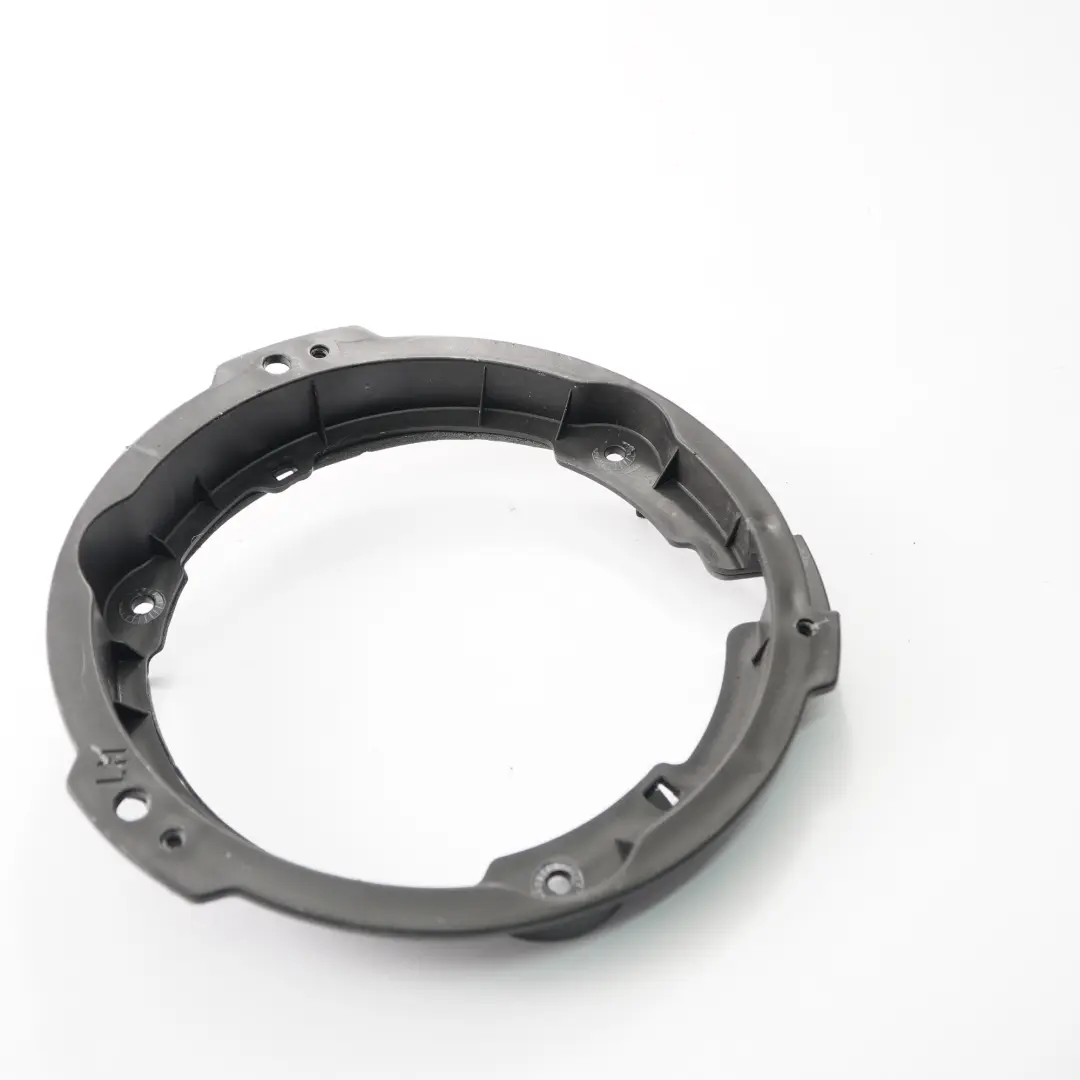 staffa altoparlante porta anteriore sinistra per Ford Transit Connect con numero di parte DT1118K897AC Ford Transit Connect staffa altoparlante porta anteriore sinistra - SKU DT1118K897AC - Numero di parte DT1118K897AC