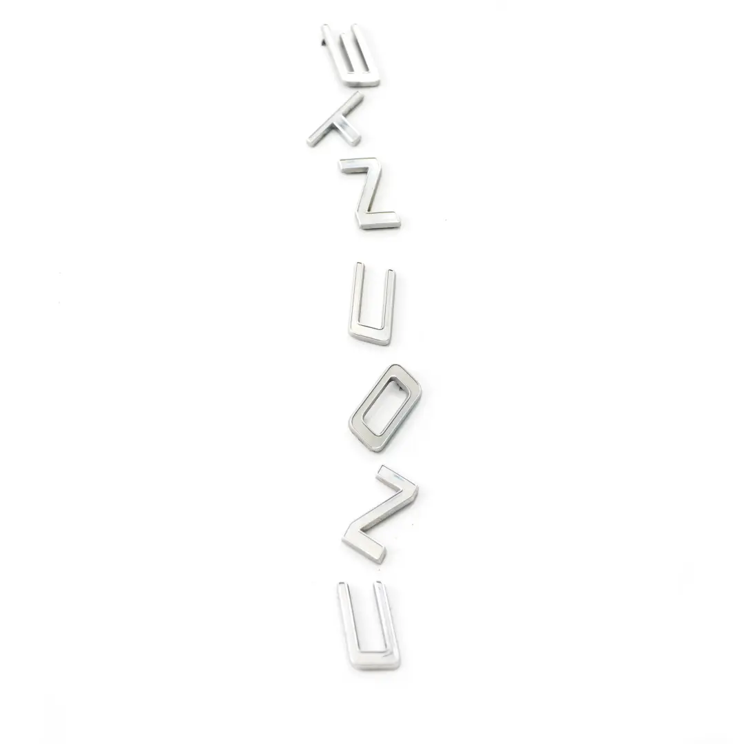 Ford Connect Porta posteriore Tronco Emblema Lettering Logo Aderito - SKU DT1142550AC - Numero di parte DT1142550AC