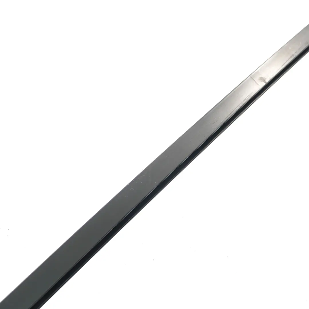 Window Guide Rail Front Right Door O/S Gasket to Ford Transit Connect with Part number DT11-V22299-AH Ford Transit Connect Window Guide Rail Front Right Door O/S Gasket - SKU DT11V22298AH - Part number DT11-V22299-AH