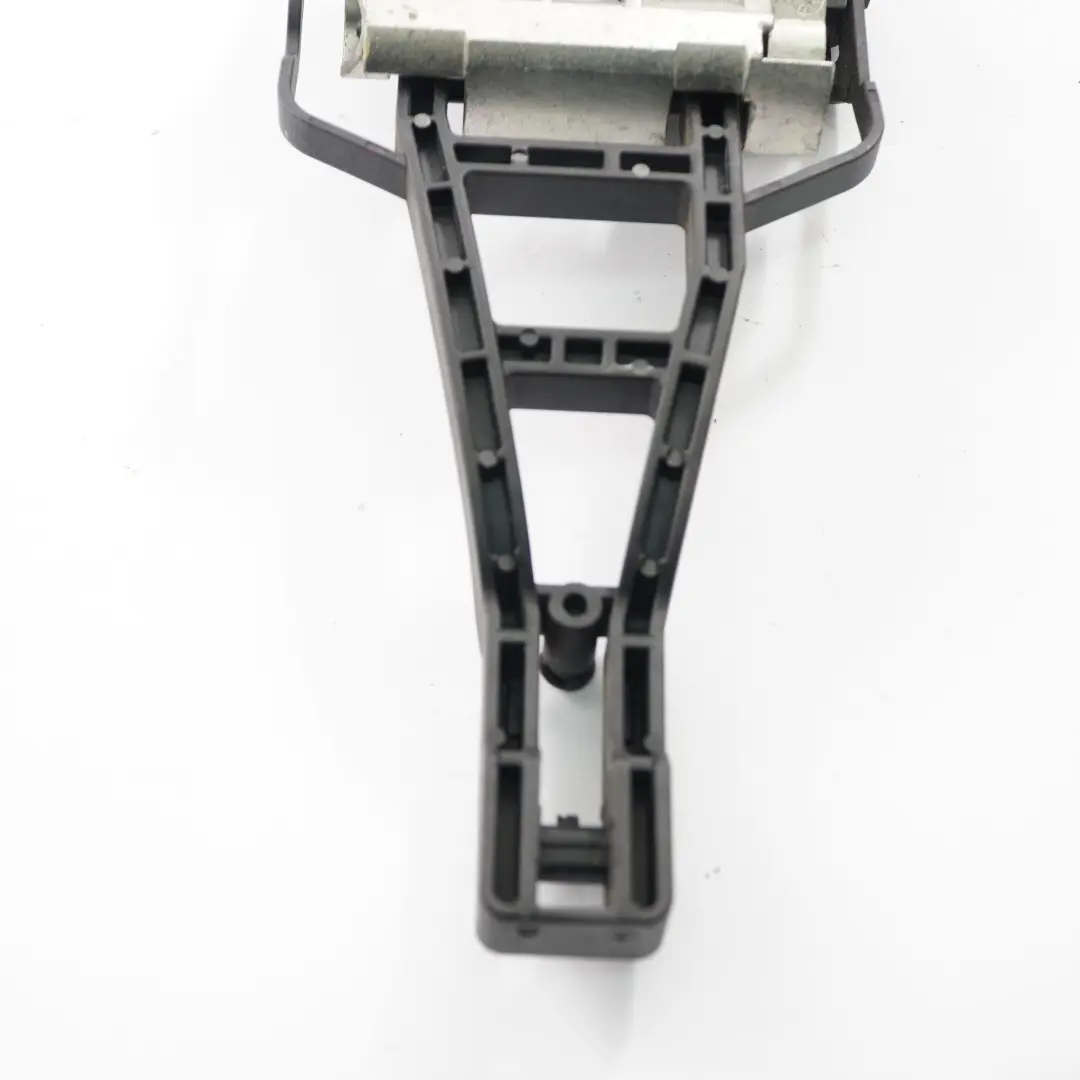 Tür griff sockel vorne rechts Halterung für Ford Transit Connect mit Teilenummer DT11V224A36AC Ford Transit Connect Tür griff sockel vorne rechts Halterung - SKU DT11V224A36AC - Teilenummer DT11V224A36AC