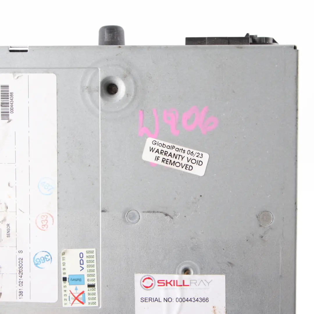 VDO Digital Tachograph Tachometer Control Unit Module to with Part number DTCO 1381 VDO Digital Tachograph Tachometer Control Unit Module - SKU DTCO 1381 - Part number DTCO 1381