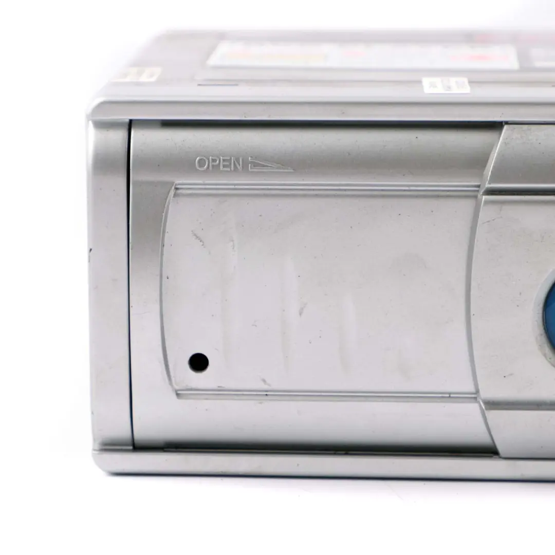 Originale Volvo XC90 Caricatore CD DVD MP3 a 10 dischi lettore multiplo per con numero di parte DVA-3210 Originale Volvo XC90 Caricatore CD DVD MP3 a 10 dischi lettore multiplo - SKU DVA-3210 - Numero di parte DVA-3210