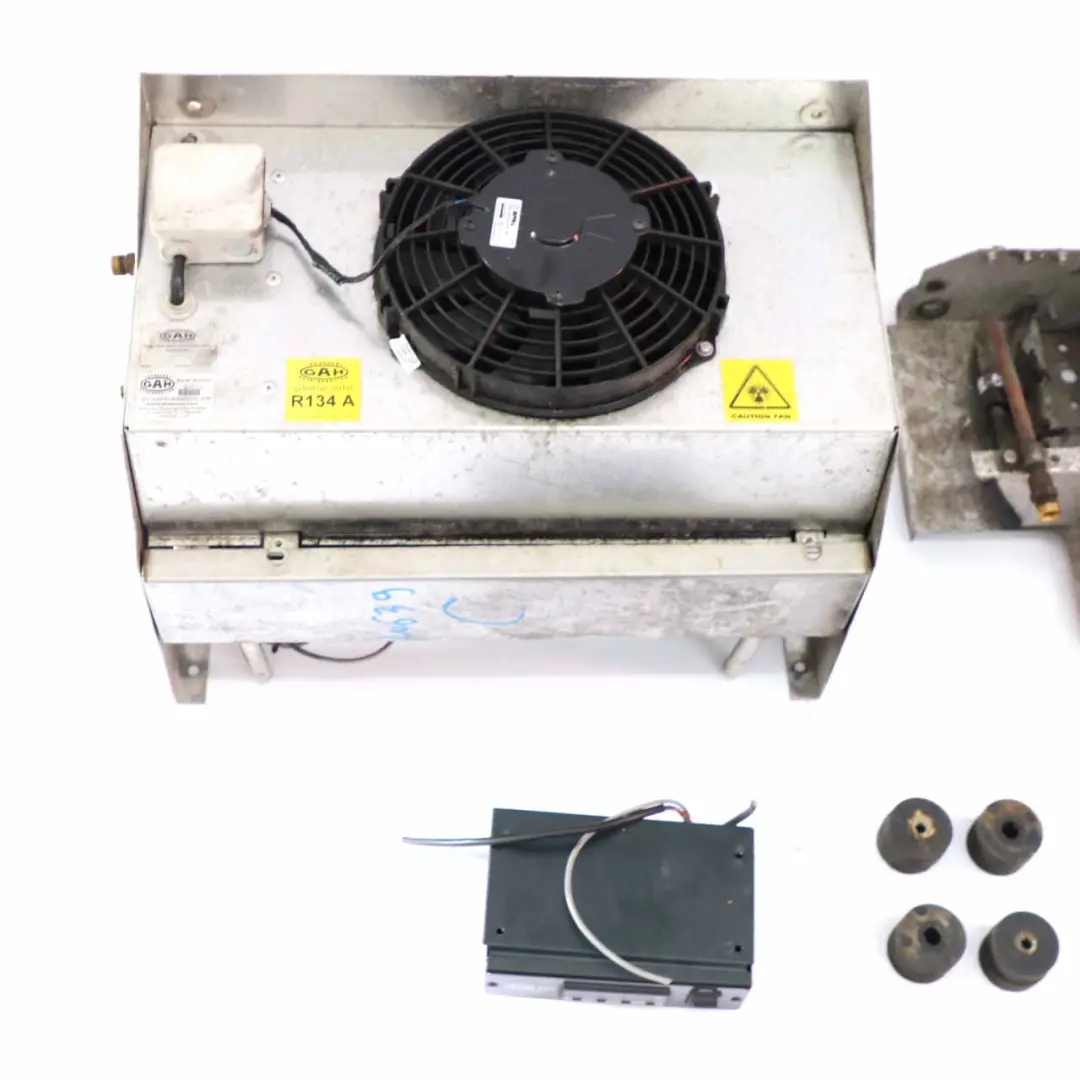 GAH Fridge Freezer Refrigeration Fan Installation Kit to Mercedes Vito W639 with Part number E48774 Mercedes Vito W639 GAH Fridge Freezer Refrigeration Fan Installation Kit - SKU E48774 - Part number E48774