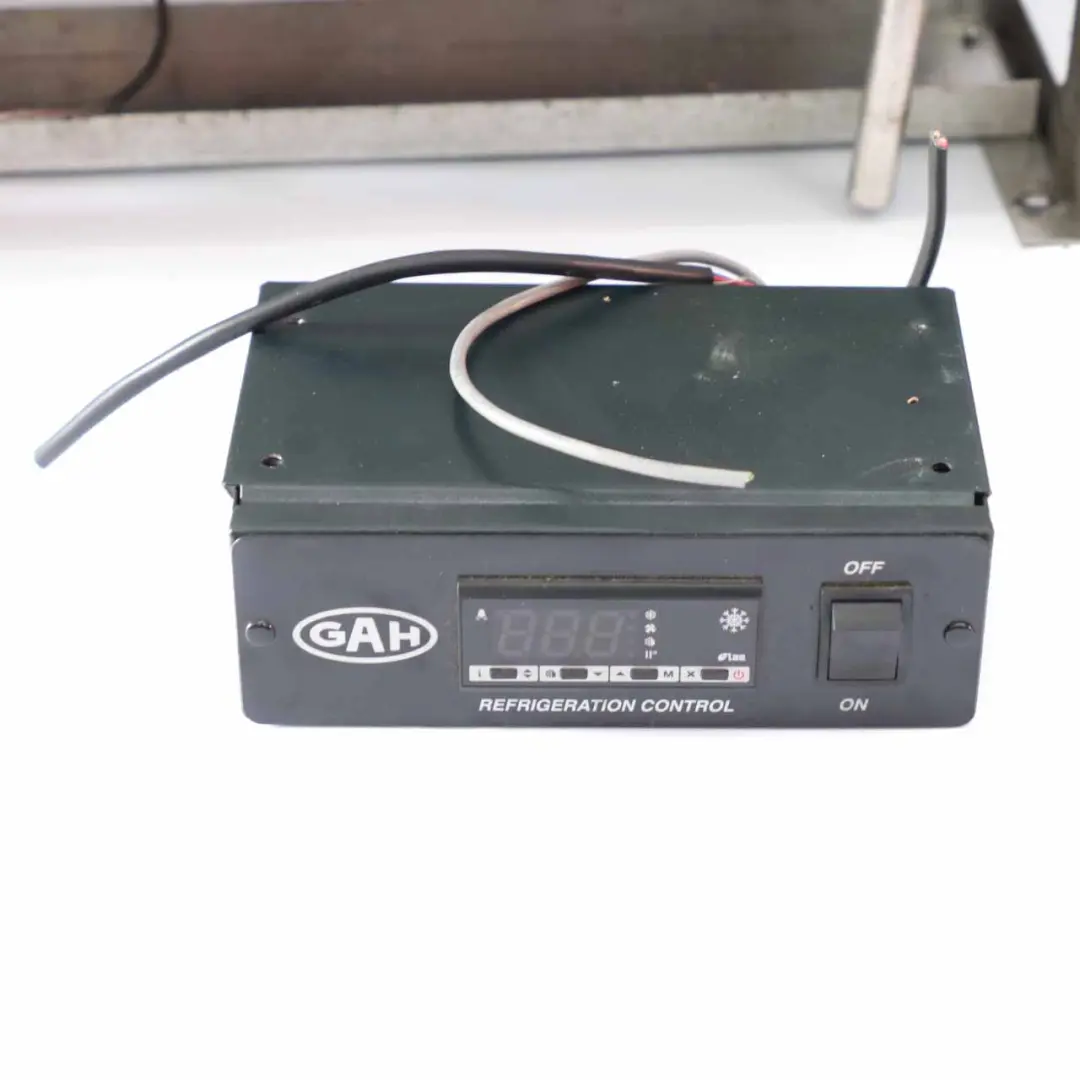 GAH Frigorífico Congelador Ventilador Conjunto Instalación para Mercedes Vito W639 con número de pieza E48774 Mercedes Vito W639 GAH Frigorífico Congelador Ventilador Conjunto Instalación - SKU E48774 - Número de pieza E48774