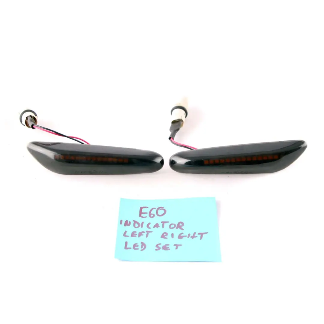 Lado Izquierdo Derecho Gire Indicador Adicional LED Negro Set para BMW E60 E61 con número de pieza E60 Indicator LED Set BMW E60 E61 Lado Izquierdo Derecho Gire Indicador Adicional LED Negro Set - SKU E60 Indicator LED Set - Número de pieza E60 Indicator LED Set