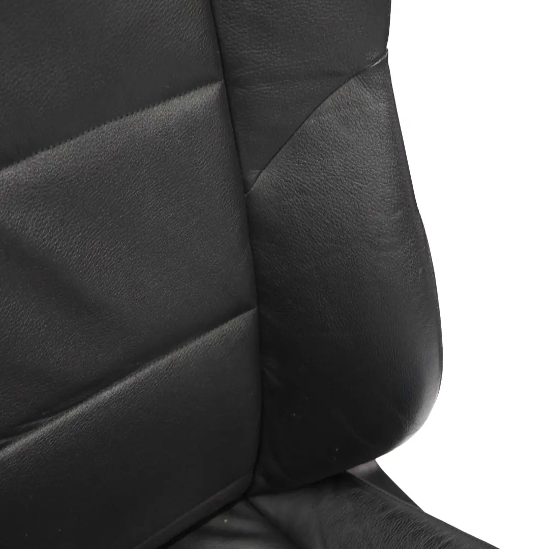 Fotel fotele kanapa czarna skóra sport do BMW o numerze E60 BMW Fotel fotele kanapa czarna skóra sport - SKU E60 Sport Black Leather (LCSW) - Numer Części E60