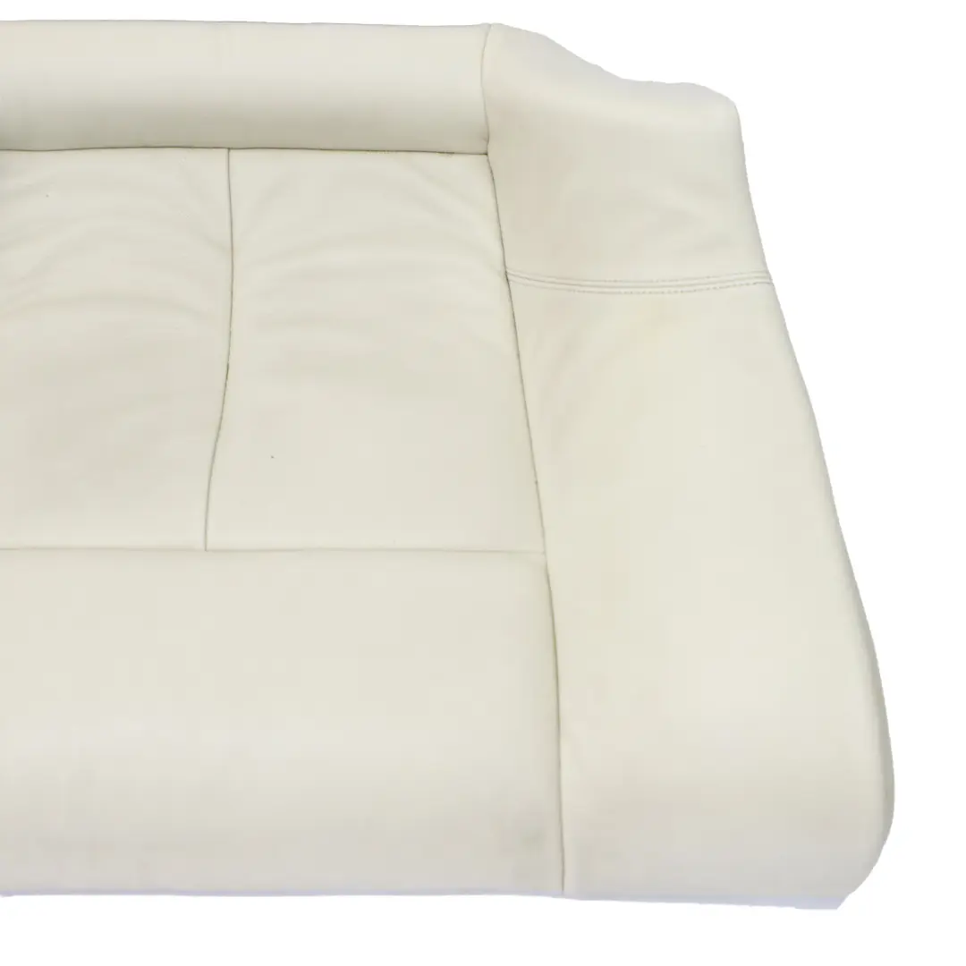 Rücksitzbankbezug Leder Individuell Vollleder Platin für BMW E63 mit Teilenummer E63 Seat Cover Individual BMW E63 Rücksitzbankbezug Leder Individuell Vollleder Platin - SKU E63 Seat Cover Individual - Teilenummer E63 Seat Cover Individual