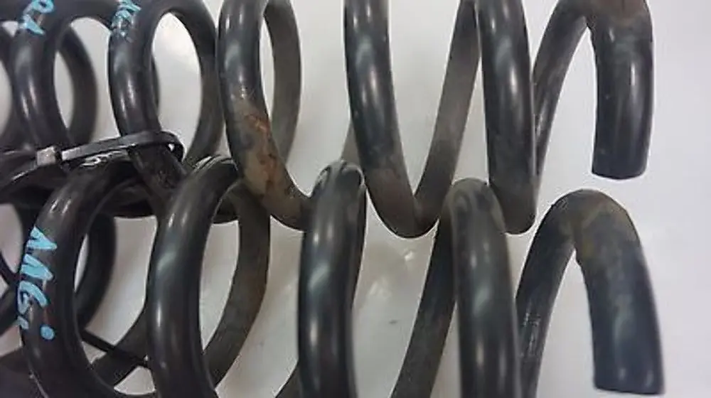 N43 Suspension Rear Left Right Coil Spring C1 Set N/O/S BMW 1 Series E81 116i - SKU E81-116i-N43-Rear-Coil-Spring-Set - Teilenummer Coil Spring Set