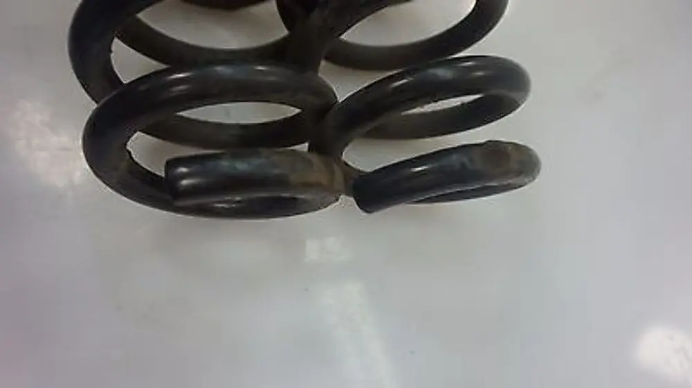 N43 Zawieszenie Tył Sprężyny C1 do BMW E81 116i o numerze Coil Spring Set BMW E81 116i N43 Zawieszenie Tył Sprężyny C1 - SKU E81-116i-N43-Rear-Coil-Spring-Set - Numer Części Coil Spring Set