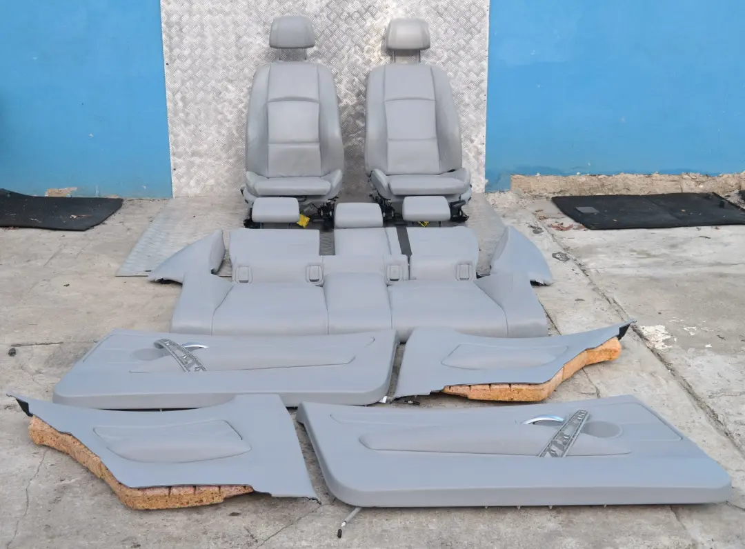 Interior with Airbag and Door Cards to BMW 1 SERIES with Part number E81 BMW 1 SERIES Interior with Airbag and Door Cards - SKU E81 Sport Seats Grey Leather - Part number E81