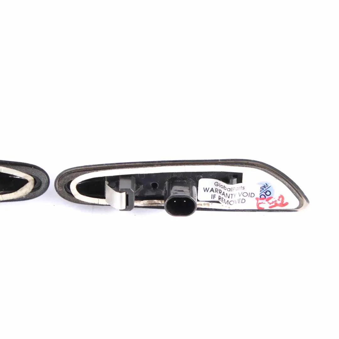 Additional Turn Indicator Lamp Left Right N/O/S Set to BMW E81 E87 E90 E92 with Part number 6932998 BMW E81 E87 E90 E92 Additional Turn Indicator Lamp Left Right N/O/S Set - SKU E87-E90-Indicator-Set - Part number 6932998